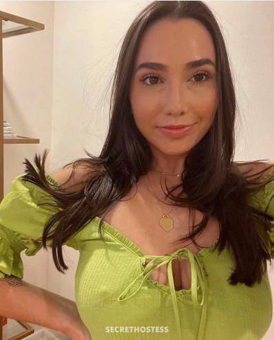 24 year old Latino Escort in Big Island HI Hookup