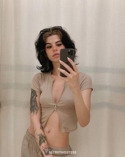 24 year old Asian Escort in Ames IA Sexy caucasian escort available to offer quality services