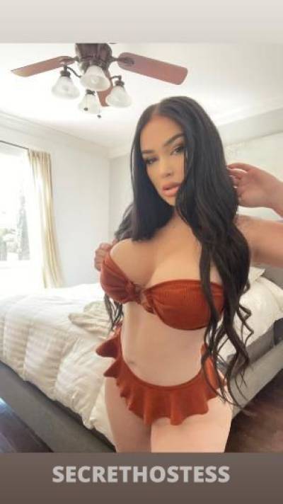 24 year old Escort in South Bend IN Horny Queen Here For A Good Time Not A Long Time Come See Me