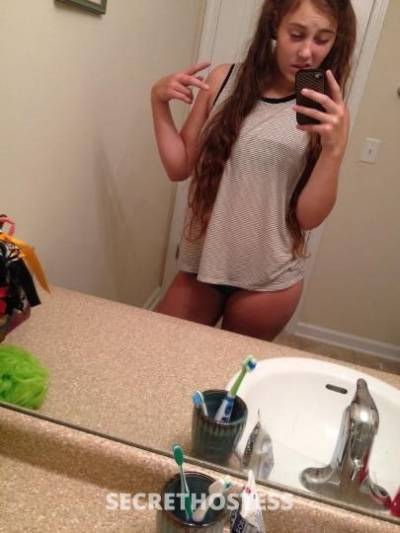 26 year old Escort in Rochester NY ?Young sexy beauty queen?Horny tight Pussy?No Law !!No Games