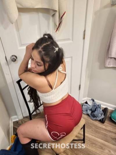 🔰I'm 26 years old 𝓛𝓸𝓷𝓵𝓮𝔂 Latina Curvy  in Lewiston-Auburn ME