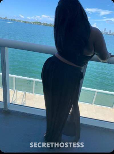 27 year old Escort in Saint Louis MO Available Downtown St. Louis
