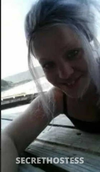 25 year old Escort in Wollongong Outdoor fun 2day ready n waiting