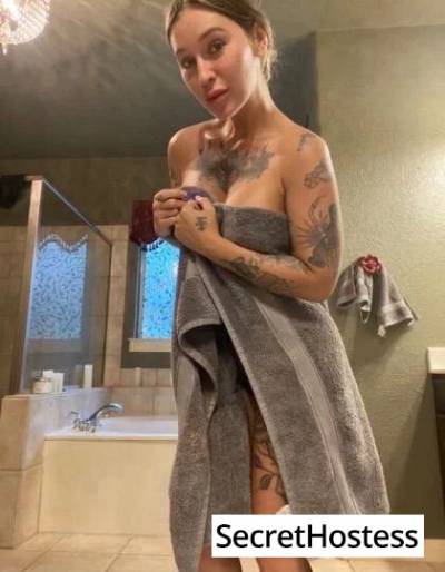 26 year old Escort in Tokyo Kelly