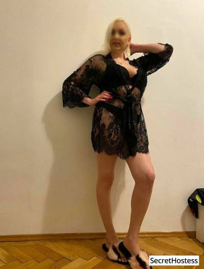 39 Year Old Escort Wien - Image 2