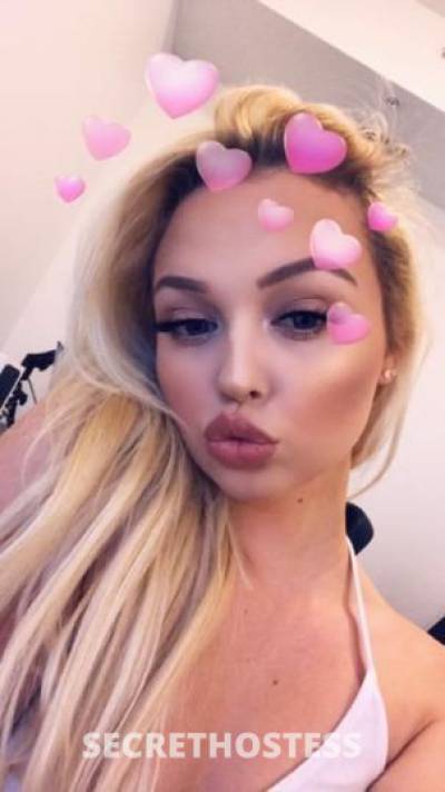 24 year old Escort in Bakersfield CA Special bbj service incall and outcall car date only - 