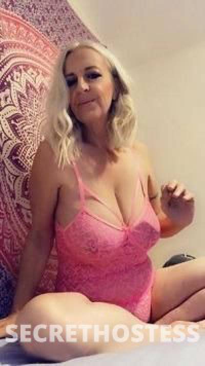 45Yrs Old Escort Joplin MO Image - 2