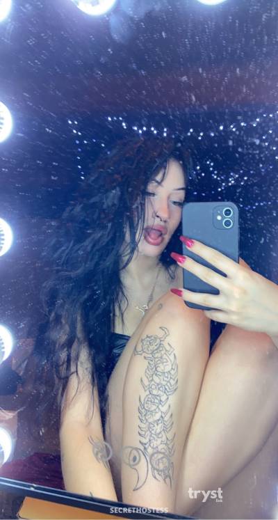 18Yrs Old Escort Size 8 156CM Tall Portland OR Image - 1