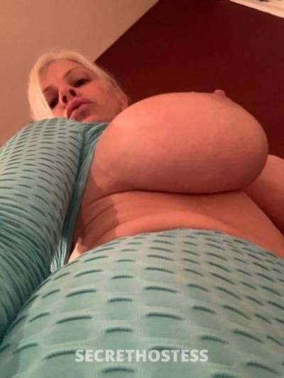 HoT Sexy Young Hungry Pussy incall outcall car call AND  in Mobile AL