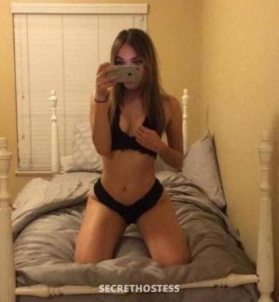 21Yrs Old Escort Size 8 Coffs Harbour Image - 1