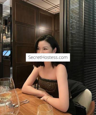 39 year old Escort in Orchard Singapore I'm looking for a man that can satisfy me in bed and get a 