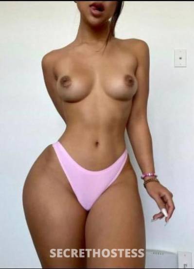 25 year old Escort in Long Island NY sexy girl