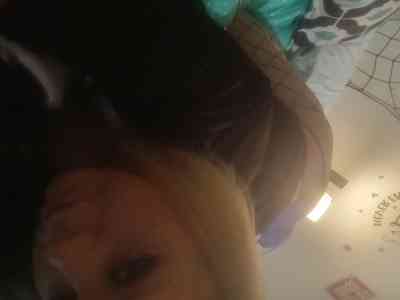 25 year old English Escort in Louisville KY Independent upscale provider callie marie