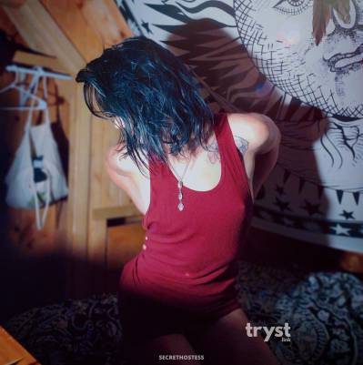 20 year old American Escort in Burlington VT Natalia - Summer is for Lovers