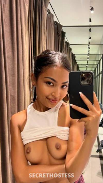 23 year old Escort in Toowoomba Love having nice experiences and unforgettable moments with 