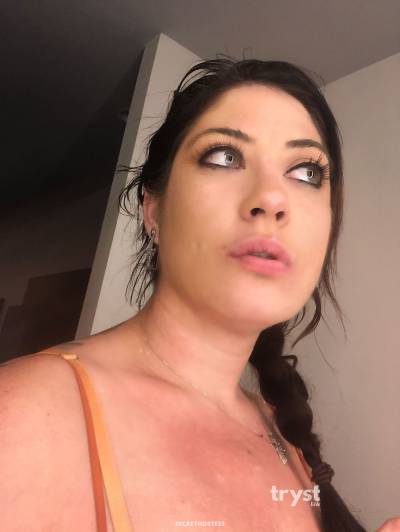 30 Year Old White Escort Houston TX Brunette - Image 2