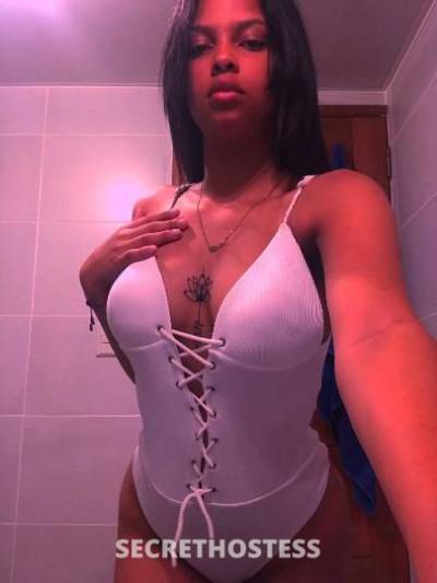 nicol 21Yrs Old Escort Chicago IL Image - 1