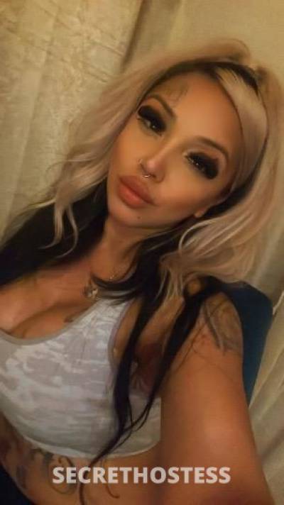 24 year old Latino Escort in Oakland CA blonde latina babyy