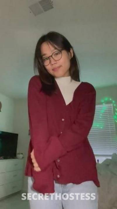 25 Year Old Asian Escort Sacramento CA - Image 2