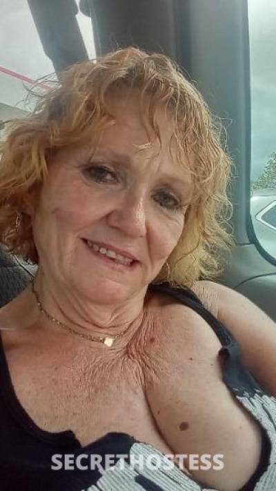 Beth 58Yrs Old Escort Size 6 149CM Tall Nashville TN Image - 4