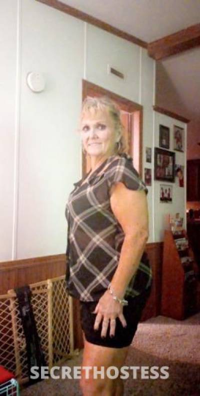 Beth 58Yrs Old Escort Size 6 149CM Tall Nashville TN Image - 9