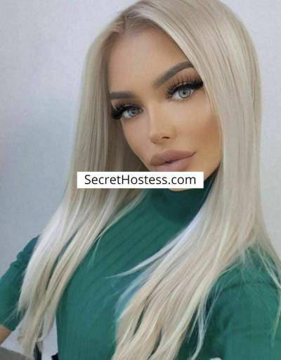 24 Year Old Caucasian Escort Vienna Blonde Green eyes - Image 4