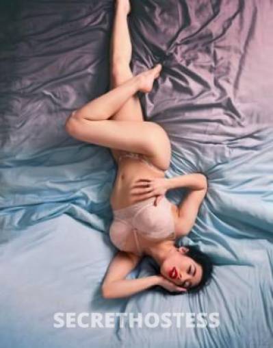 28 year old Escort in South Melbourne Melbourne WHITE TIGRESS ORAL - Nuru Sex &amp; Tantra Bodywork.- 