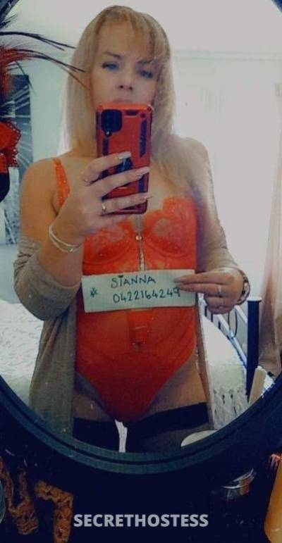 37 year old Escort in Augustine Heights Brisbane Monday play day! Hosting in goodna area today