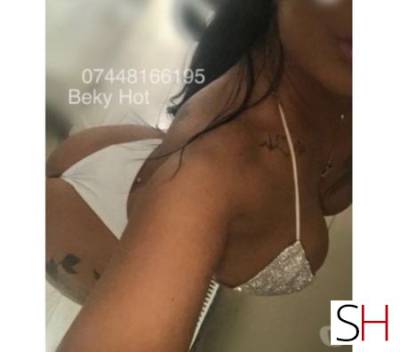 30Yrs Old Escort Size 8 London Image - 1