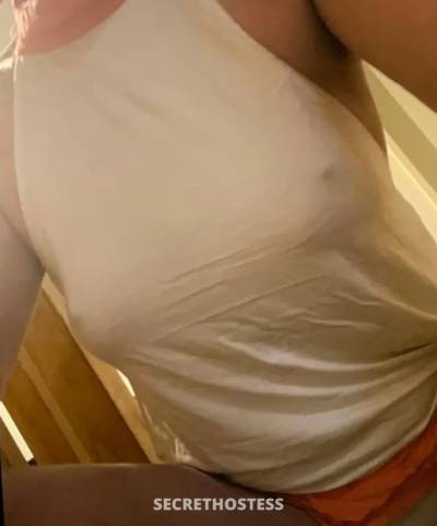 40 year old Asian Escort in Chifley Canberra Let me Blow Your Mind Over and Over