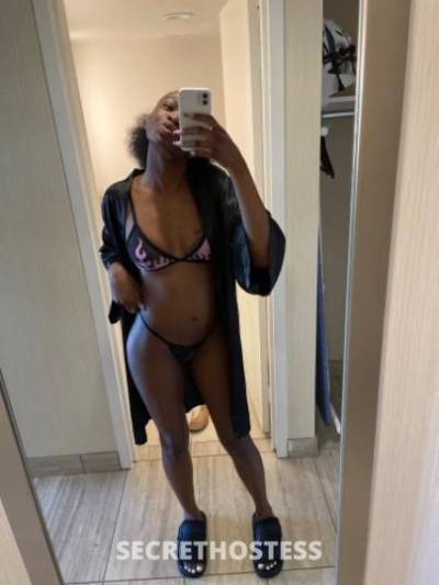 19 Year Old Escort Manhattan NY - Image 2