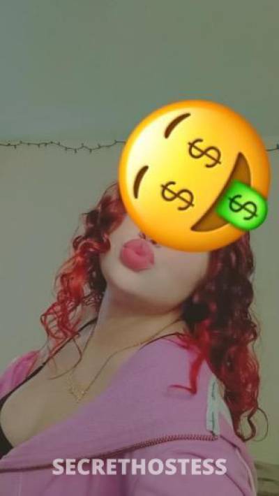 Pretty ass red head white girl with a fat pink wet pussy in Buffalo NY