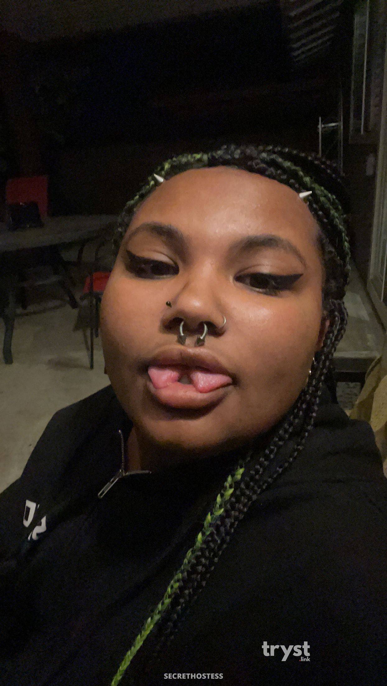 20Yrs Old Escort Size 10 157CM Tall Costa Mesa CA Image - 3