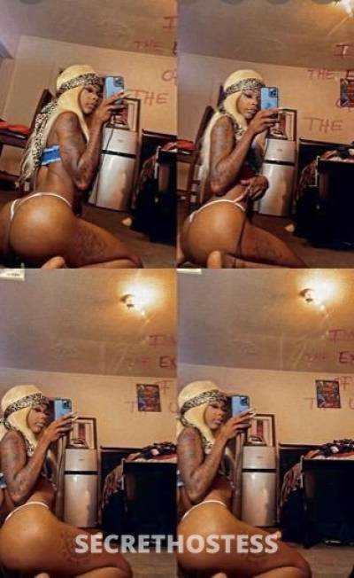 21 year old Escort in Charlotte NC My SWEET SQUIRTING PUSSY Is the best Fuckk Me Till I squirt 