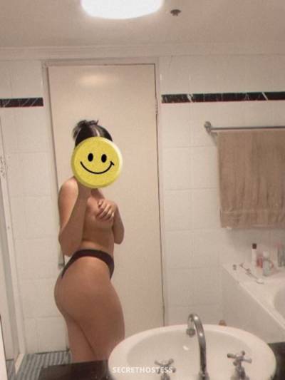 24 year old Escort in Newtown Sydney Chardonnay