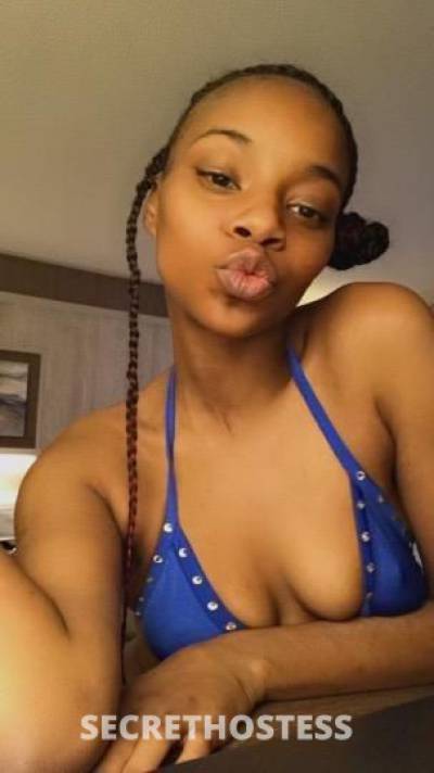 21Yrs Old Escort Milwaukee WI Image - 1