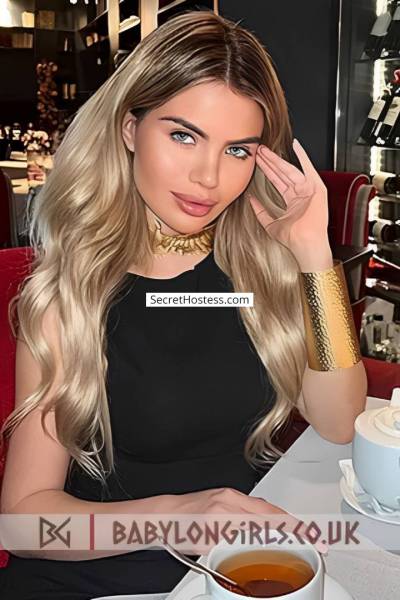 21 year old Asian Escort in London Valkyrie