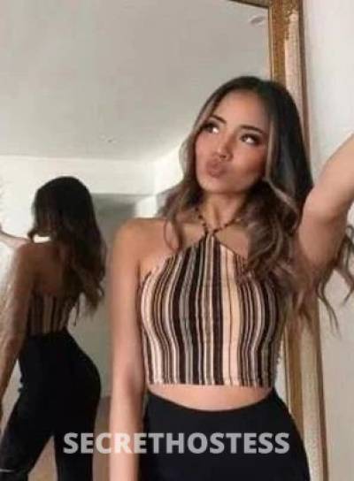 20 year old Escort in Melbourne Gorgerous Party Girls Casual Student 20 Yrs old student Moka