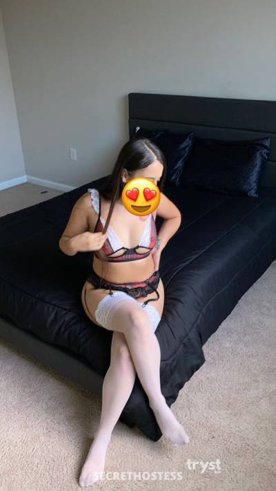 20Yrs Old Escort Size 6 157CM Tall Raleigh NC Image - 2