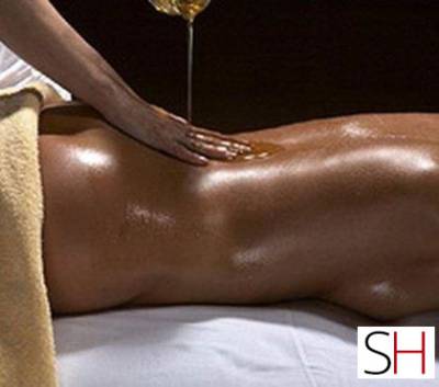 Special Massage service avaiable for girls women..couples in Dublin