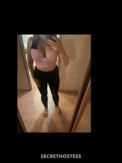 31 year old Escort in Bidwill Sydney Foreplay massage full service and more read ad