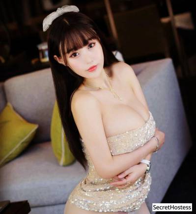 29 Year Old Asian Escort Las Vegas NV - Image 1