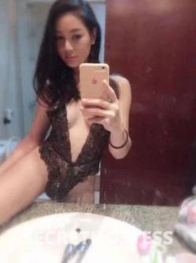 Kiki 21Yrs Old Escort Size 8 52KG 163CM Tall Melbourne Image - 4