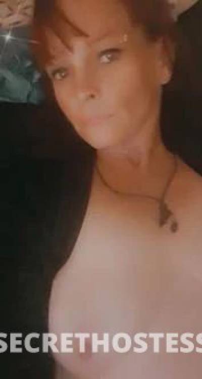 40 year old Escort in Townsville Want my daddy to spank me hard