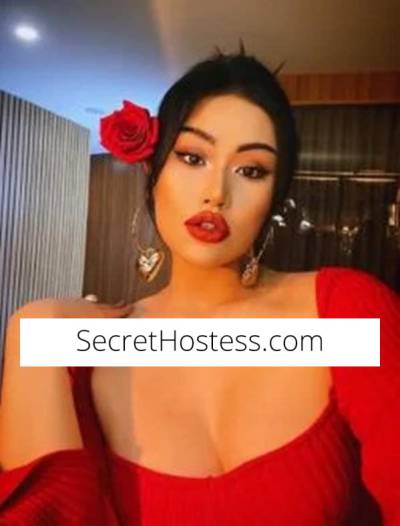 25 year old Brazilian Escort in Cairns hot babe