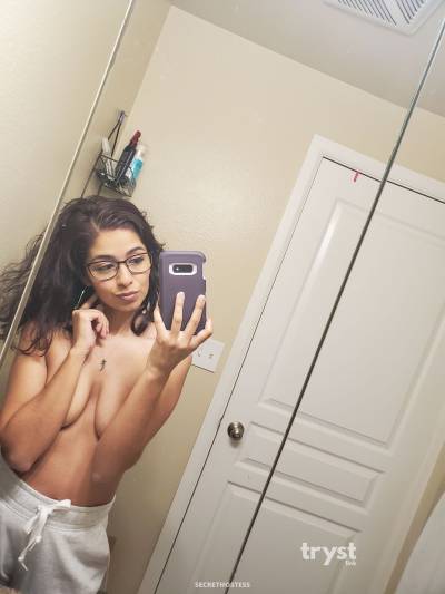 33 Year Old Latino Escort Seattle WA - Image 1