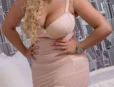 28Yrs Old Escort Size 12 73KG 1CM Tall Bournemouth Image - 4