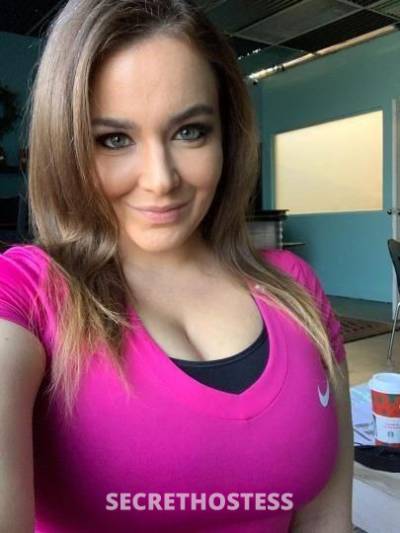 32Yrs Old Escort Wichita KS Image - 1