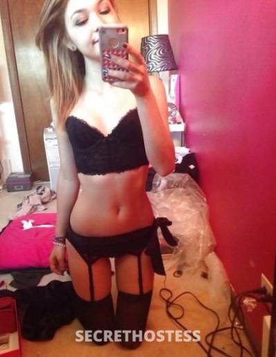 22Yrs Old Escort Seattle WA Image - 2