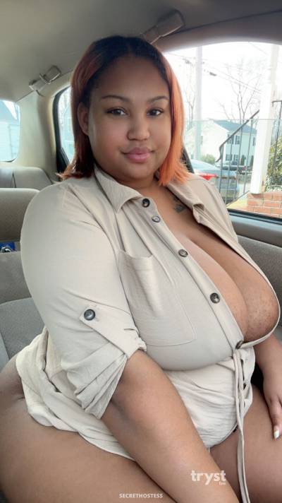 Hennessy - Your favorite BBW in Boston MA